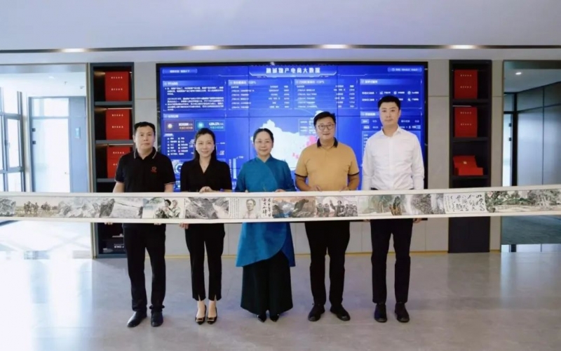 共促新時(shí)代婦女事業(yè)發(fā)展，張榮華主席與中國婦女人才網(wǎng)領(lǐng)導(dǎo)交流洽談